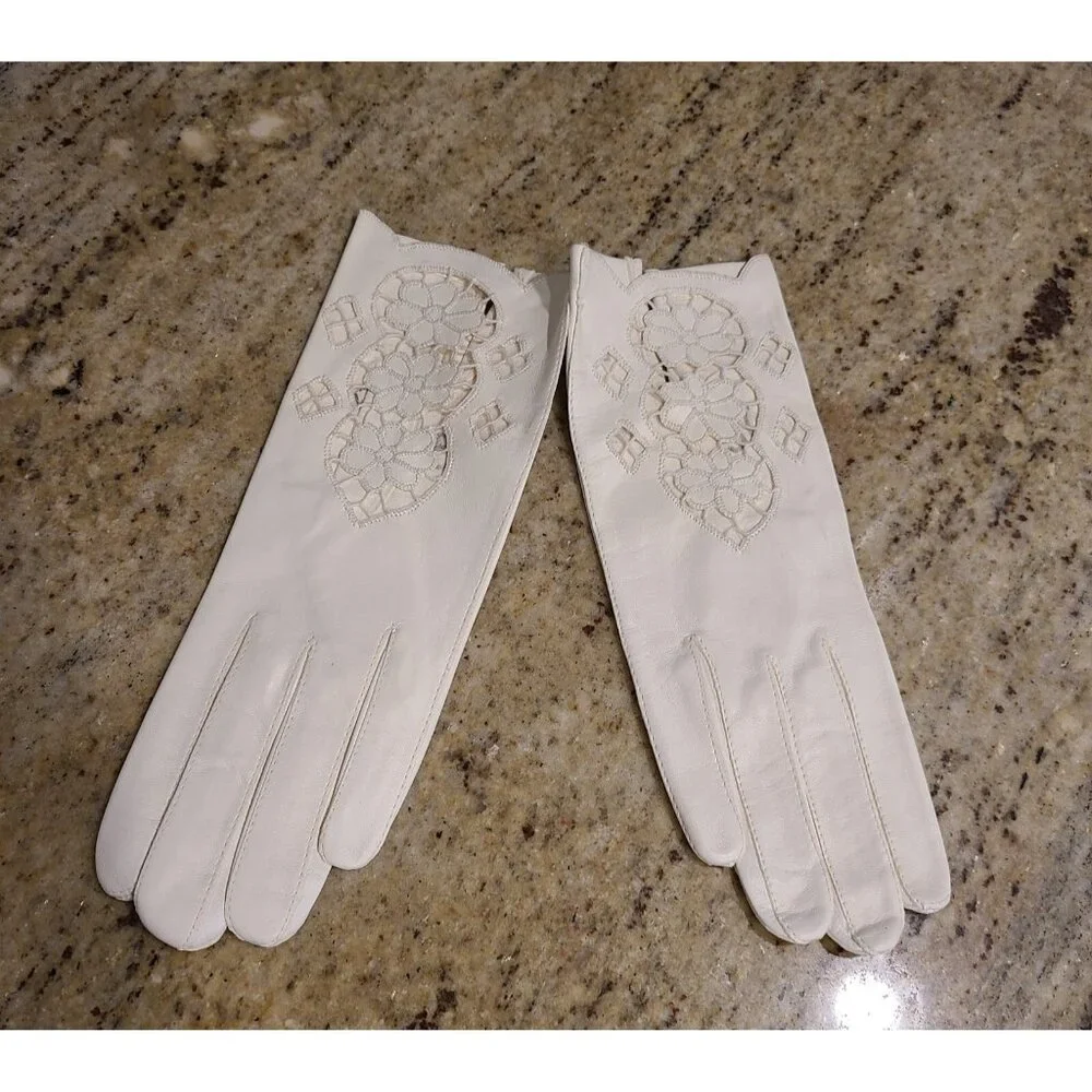 New! Vintage Women's Size S 7 White Leather Formal 8.5